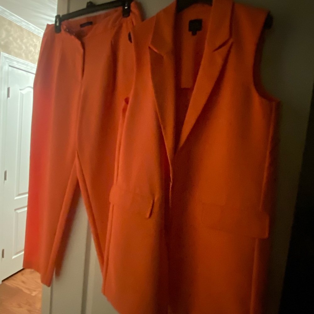 A/X - Picture 3 of 6